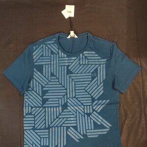 Calvin Klein T-Shirt NWT Size M